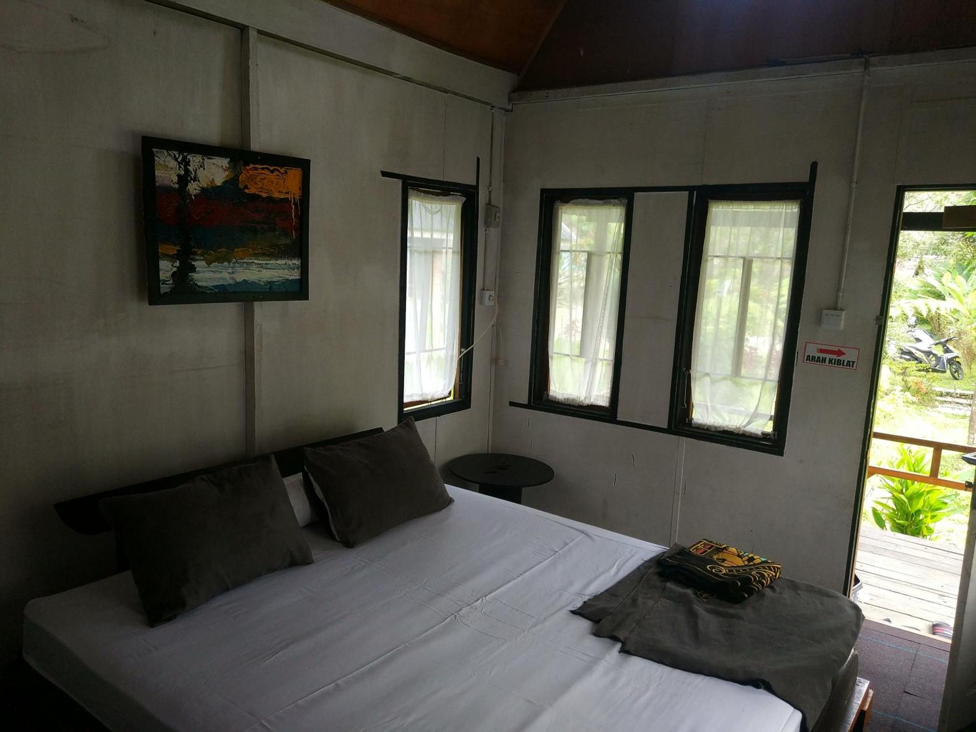Canyon Jungle Stay Bukittinggi Room photo